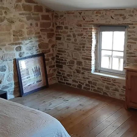 Bacchus Apartment